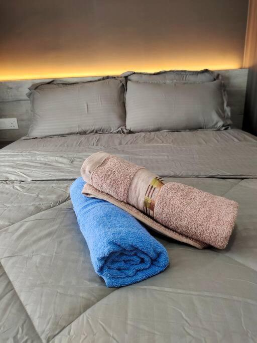 דירות Batu Caves Urban360 Pool View With Netflix And Wifi מראה חיצוני תמונה